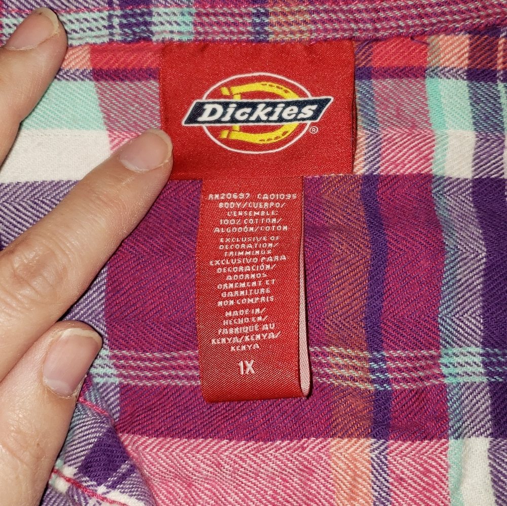 Flannel - Picture 3 of 5